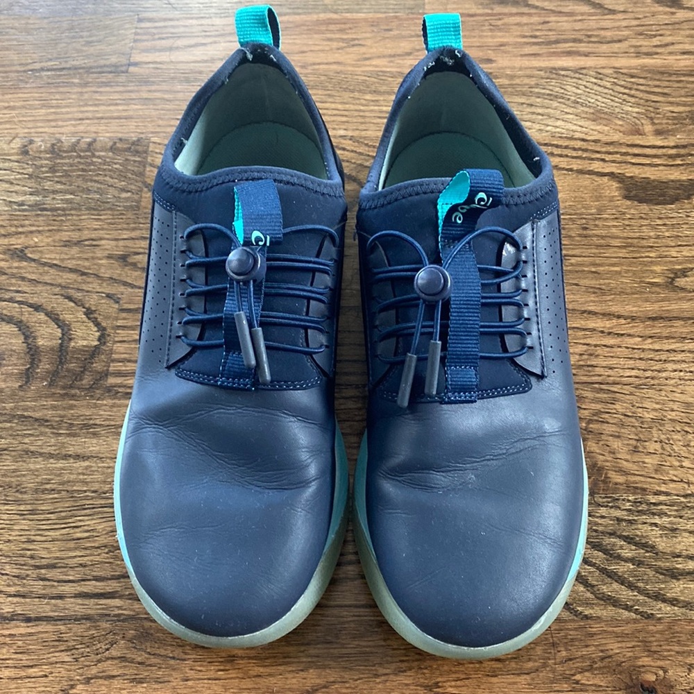 Clove Sneakers